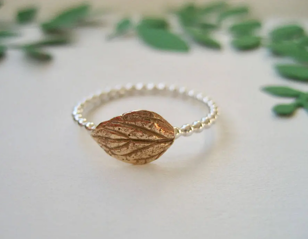 Löv ring i silver och brons