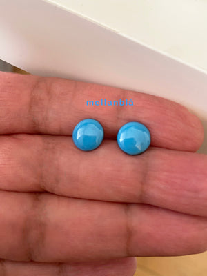 Små runda örhängen i emalj och Sterlig silver, svarta lila gröna örhängen