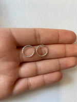 Cirkel örhängen i Sterling silver facetterad tråd