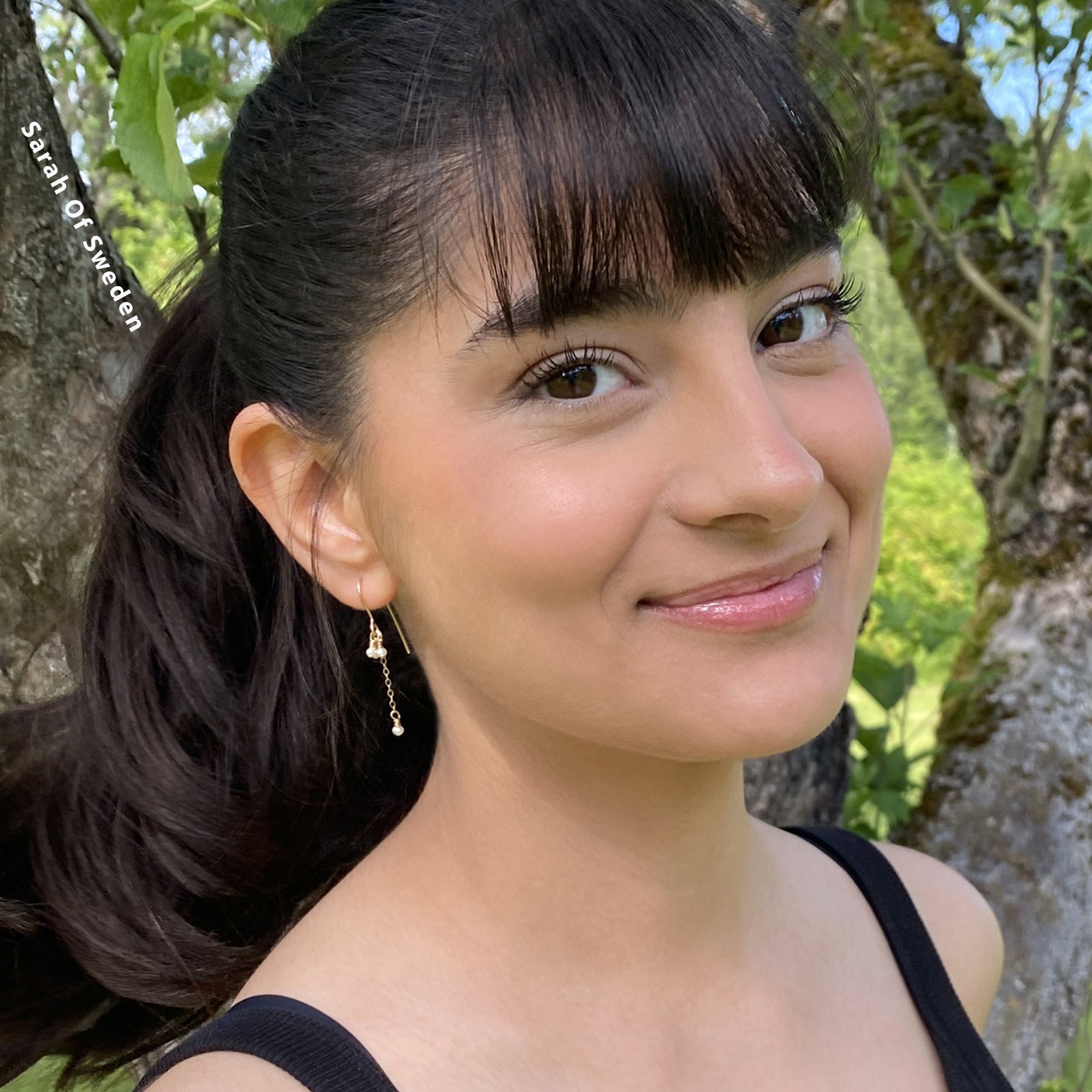 Klassiska halvlånga örhängen kedja och sötvattenpärlor 14k gold filled