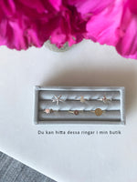 Ring med bokstav 14k gold filled