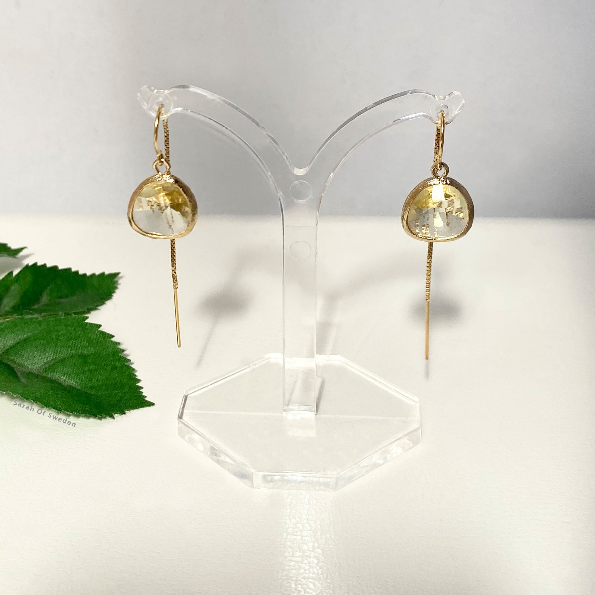 Dra igenom örat transparent ljusgul örhängen kedja i 14k gold filled