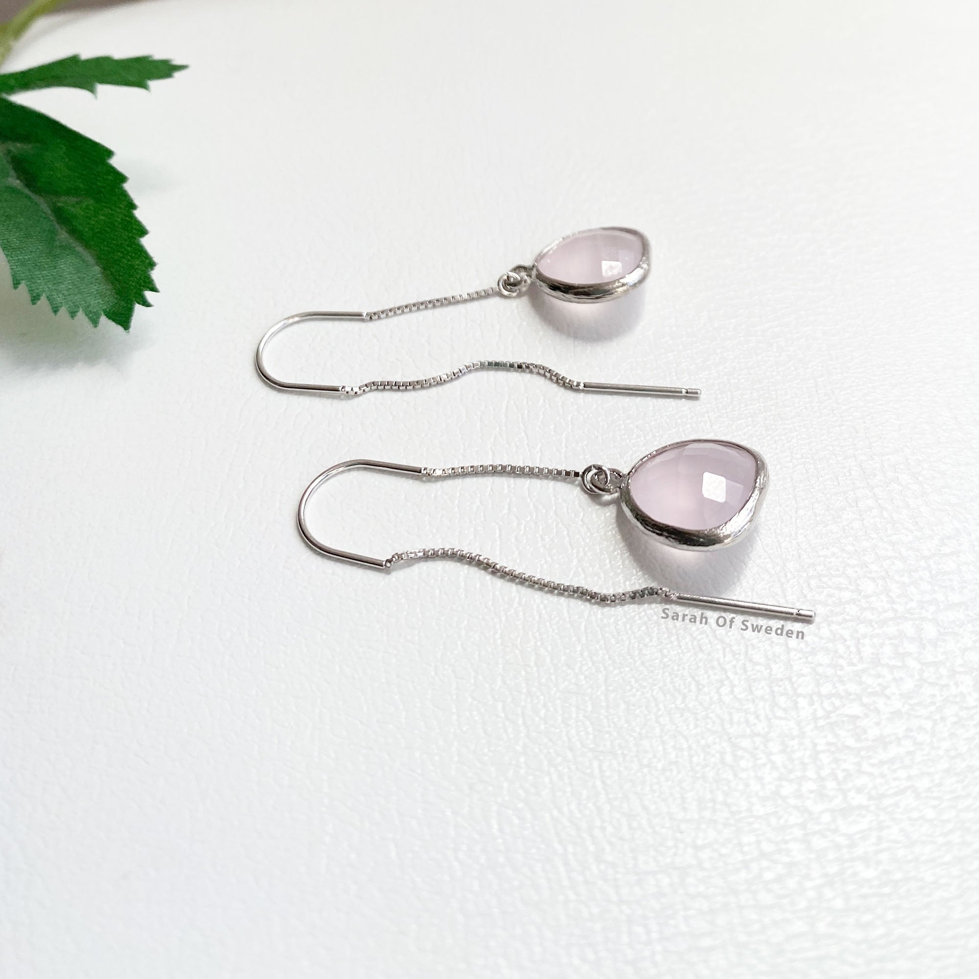 Örhängen dra igenom örat Sterling silver rosa glas