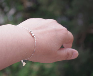 Tunt armband kedja med små kulor i sterling silver 925 minimalistiskt armband