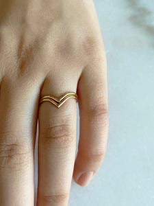 V-formad ring 14k gold filled, chevron ring, unisex ring