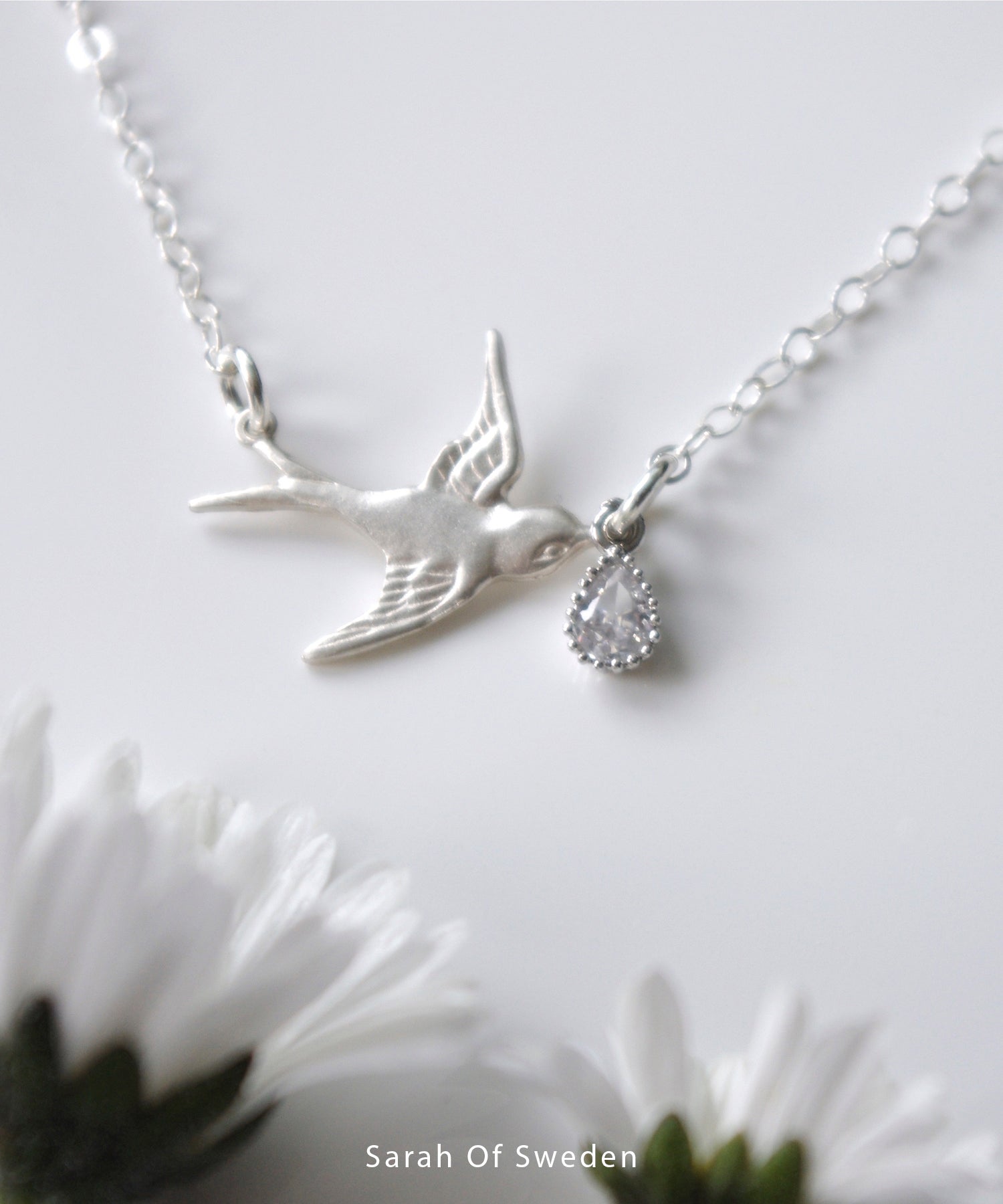 Sterling silver halsband fågel med cubic zircon kristall