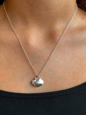 Halsband snäcka med pärla äkta silver 925, öppningsbar snäcka halsband