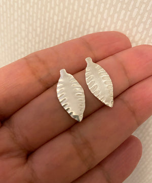 Örhängen blad löv Sterling silver med stift