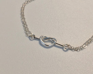 Love knot armband kärleksknut i äkta silver 925 förlovningspresent, Julklappstips