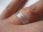 Sterling silver tunn hamrad ring, knogring, tumring