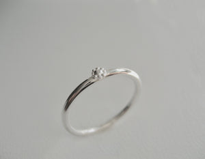 Ring med en liten blomma slät ring Sterling silver 925